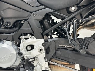 VOGE 900 DSX
