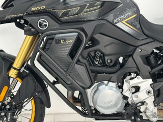 VOGE 900 DSX