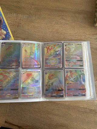 Carpeta Pokémon Trading Card Game y mas cartas