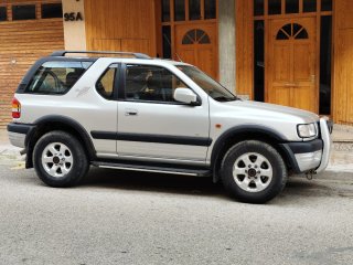 Opel Frontera 1999