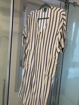 Vestiti estivi Zua (12€ ciascuno)