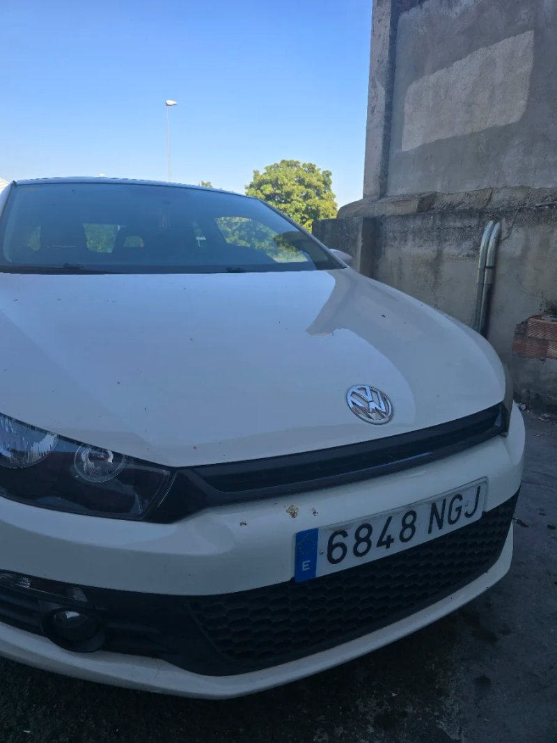 Volkswagen Scirocco 2010 - foto 1
