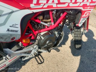 GasGas ES700 Roja y Blanca