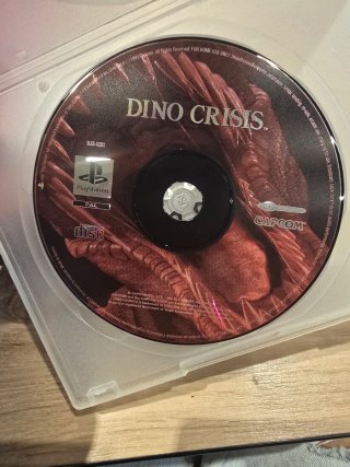 Dino crisis