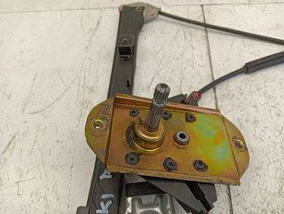 ELEVALUNAS DELANTERO DERECHO SEAT IBIZA (6K1) AQM