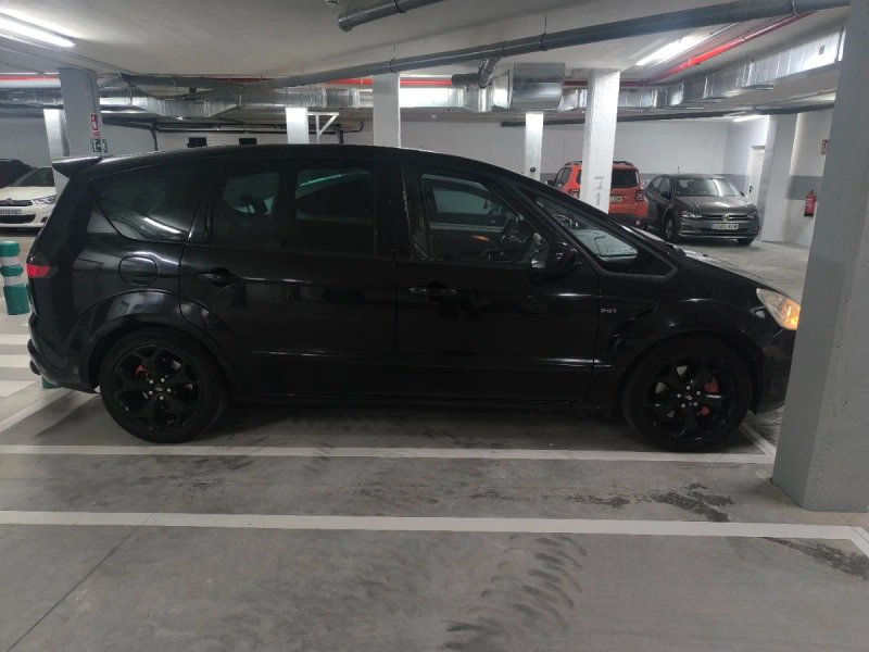 Ford S-MAX ST - foto 1