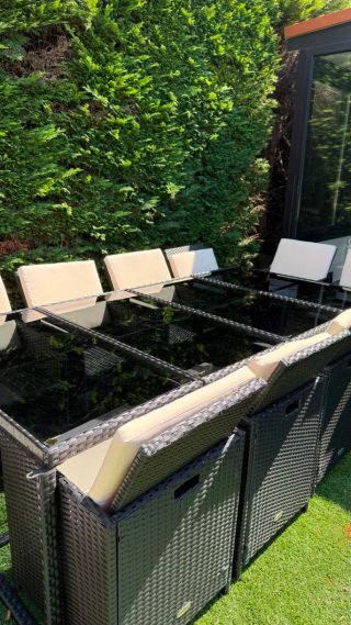 Conjunto Mesa y Sillas Ratán Negro