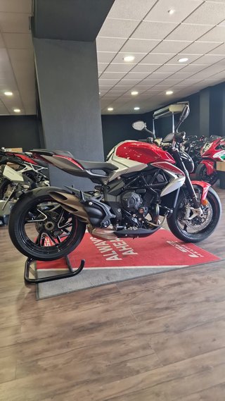 MV Agusta Brutale 800 RR Ottantesimo