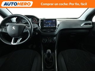 Peugeot 2008 1.2 PureTech Style