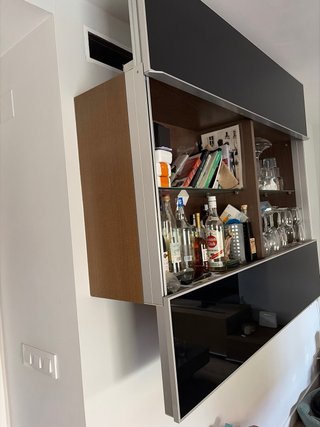 Vitrina de pared moderna