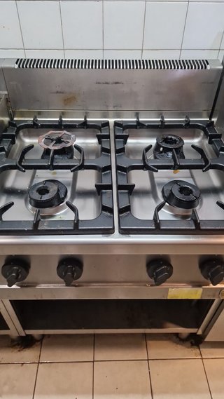 Cocina Profesional 4 Fuegos