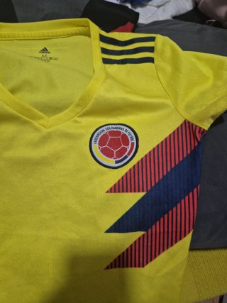 Camiseta Adidas Colombia Fútbol Amarilla