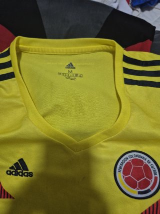 Camiseta Adidas Colombia Fútbol Amarilla
