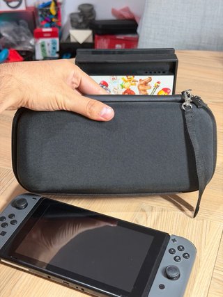 Nintendo Switch + Accesorios