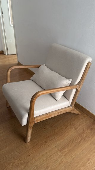 Sillón individual tela y mandera