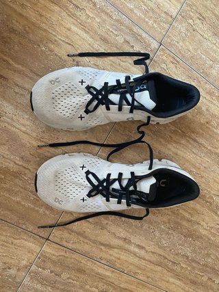 Zapatillas On Running Cloud X4