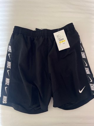 Bañador Nike niño Talla S 150-170cm