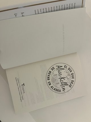 Libro “El día que dejó de nevar en Alaska”.