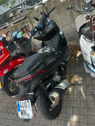 Moto Scooter para reparar o repuesto