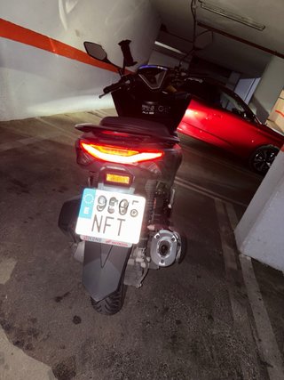 Honda PCX 125cc 2025 Negra