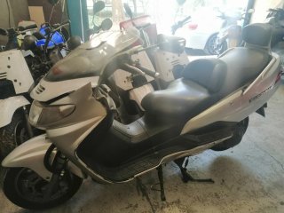 Suzuki Burgman 250cc Maxi Scooter