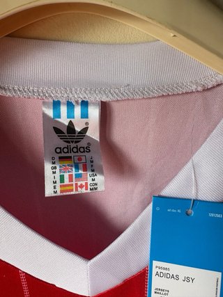 Camiseta Adidas URSS Retro - Nueva con etiquetas.