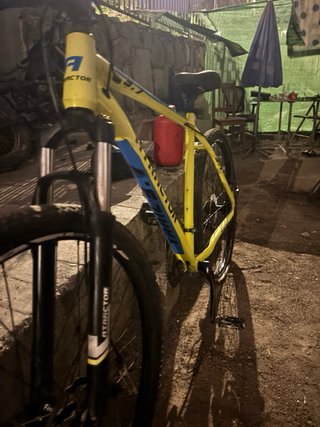 Bicicleta Montaña Atractor 3.7
