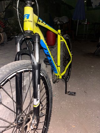 Bicicleta Montaña Atractor 3.7