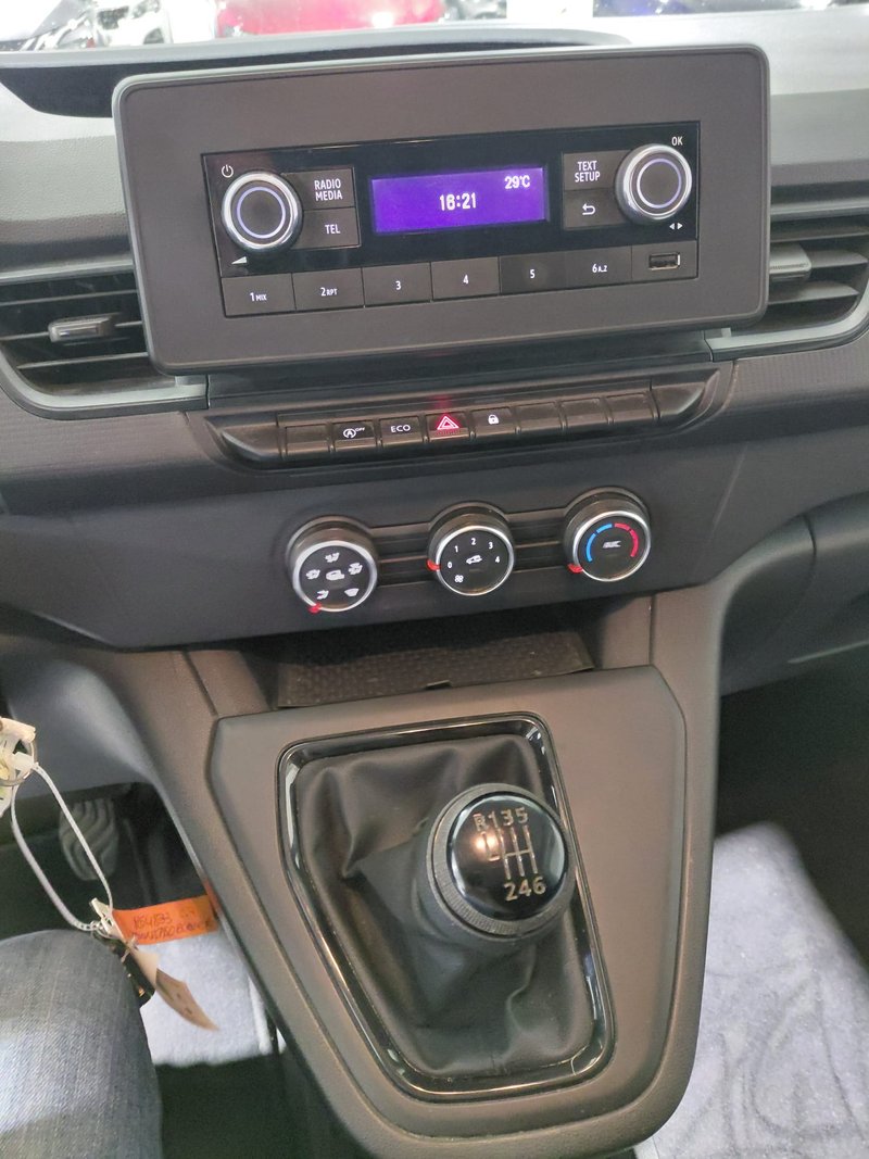 Nissan Townstar Furgón 2P 1.3G L1 PROFESIONAL 1 2022, foto 17