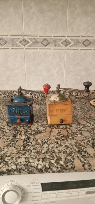 Molinillos de café vintage ELME