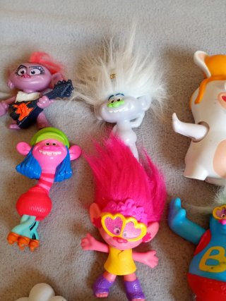 Lote 8 Figuras Trolls y Otros