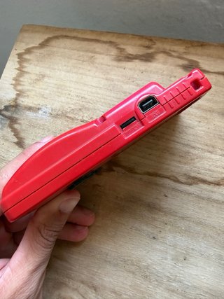 Nintendo Game Boy Color Roja