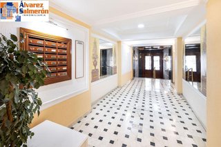 Piso en venta en Centro - Sagrario en Granada