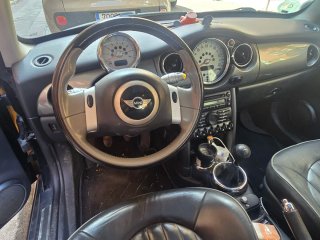 MINI one  2007