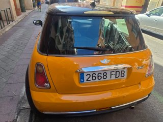 MINI one  2007
