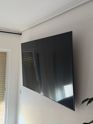 Samsung 77 Smart TV 4K + Soporte Pared