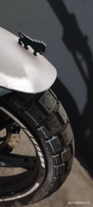 Benelli Leoncino 125 Gris