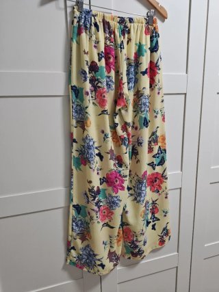 Pantalón ancho estampado floral
