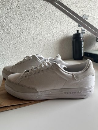 Adidas Rod Laver Blancas - Un Uso