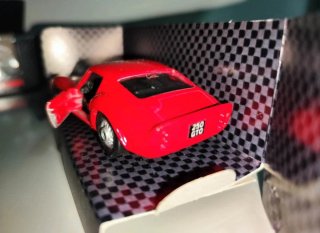 Ferrari 250 GTO Shell Collezione