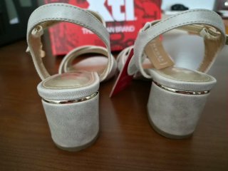 Sandalias Xti metalizadas talla 38