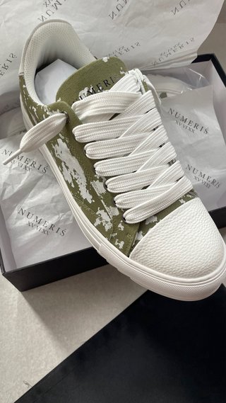 Zapatillas Numeris Verde y Blanco