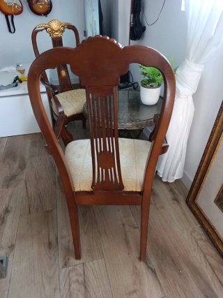 Poltrona in legno e tessuto