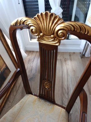 Poltrona in legno e tessuto