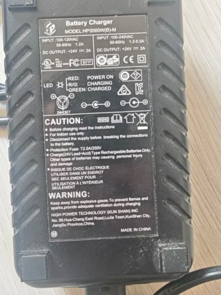 Cargador Baterías 24V/29.4V 2A High Power