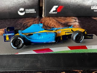 Renault R24 Jarno Trulli 2004 - Die Cast 1:43