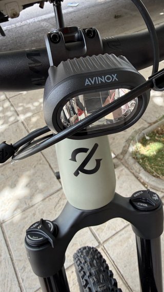 Bicicleta Amflow PR Carbon 800w 2027