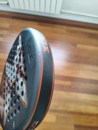 Pala Pádel NOX ML10 18K Agustín Tapia