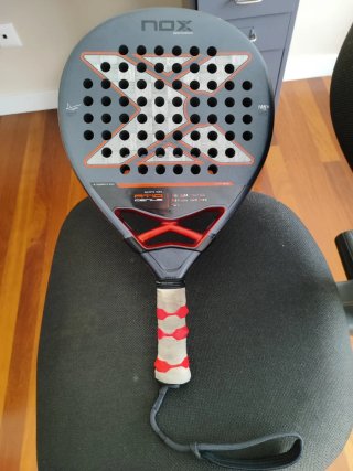 Pala Pádel NOX ML10 18K Agustín Tapia
