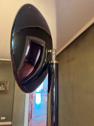 Lámpara halógena retro cromada de 500 W ajustable.